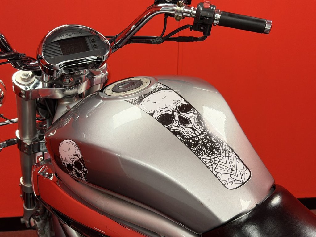 USED 2008 08 HYOSUNG GV650 TRADE BIKES AT TRADE PRICES LOW MILEAGE