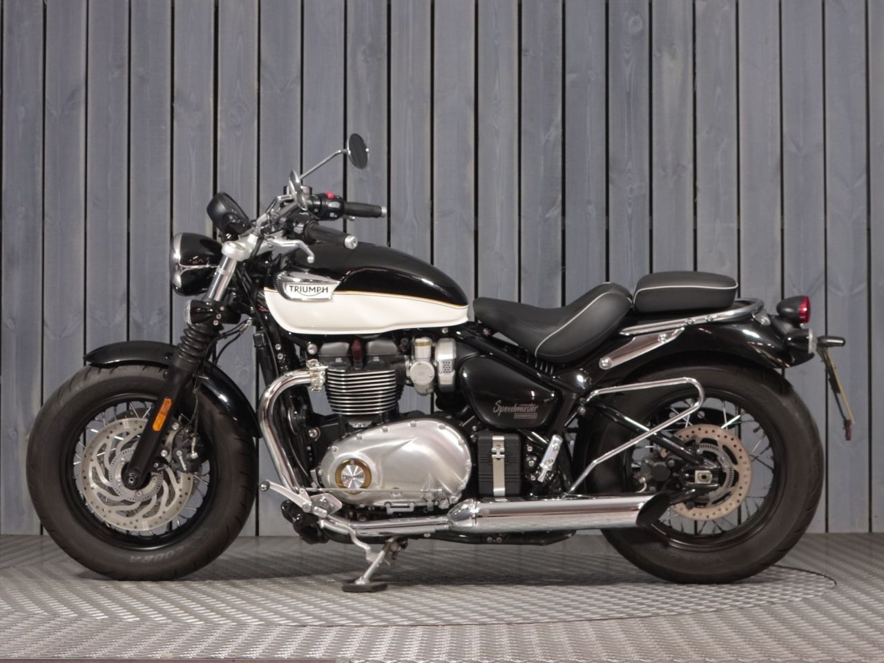 TRIUMPH SPEEDMASTER 1200
