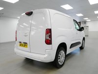 USED 2025 74 VAUXHALL COMBO 2300 1.5 TURBO D 130 BHP L1 SWB PRO EDITION  FACELIFT | SAT NAV | AIR CON | 3 X SEATS