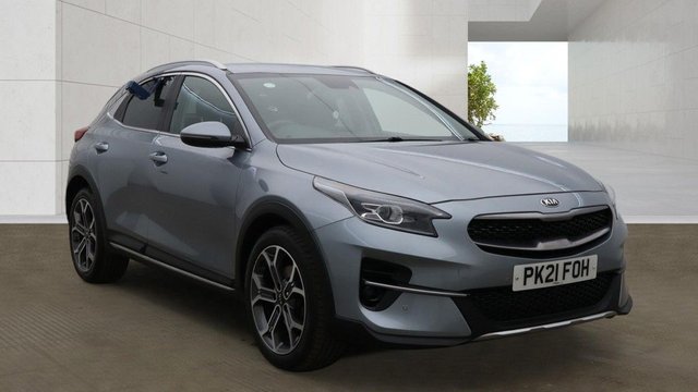 View our Kia Xceed 1.0 T-GDi Edition SUV 5dr Petrol Manual Euro 6 (s/s) (118 bhp)+2 KEYS+1 FORMER KEEPER+PRIVACY+FSH 5 STAMPS+PARK CONTROL+CLIMATE+HALF LEATHER SEATS+18" ALLOYS+BLUETOOTH+MEDIA+APPS+CRUISE