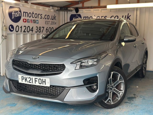 View our Kia Xceed 1.0 T-GDi Edition SUV 5dr Petrol Manual Euro 6 (s/s) (118 bhp)+2 KEYS+1 FORMER KEEPER+PRIVACY+FSH 5 STAMPS+PARK CONTROL+CLIMATE+HALF LEATHER SEATS+18" ALLOYS+BLUETOOTH+MEDIA+APPS+CRUISE