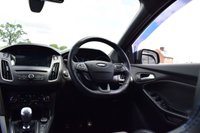 USED 2017 17 FORD FOCUS 2.3T EcoBoost RS Hatchback 5dr Petrol Manual AWD Euro 6 (s/s) (350 ps) 19" FORGED ALLOYS / LUX PACK