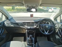 USED 2017 67 VAUXHALL ASTRA 2017/67 1.4i Turbo SRi Nav Hatchback 5dr Petrol Manual Euro 6 (150 ps), 2 Previous owners, Only 56000 miles ************** ONLY 56000 MILES ****************