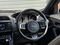 USED 2017 67 JAGUAR F-PACE 2.0 D180 R-Sport SUV 5dr Diesel Auto AWD Euro 6 (s/s) (180 ps) FSH+BLACKPACK+LOADED