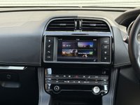 USED 2017 67 JAGUAR F-PACE 2.0 D180 R-Sport SUV 5dr Diesel Auto AWD Euro 6 (s/s) (180 ps) FSH+BLACKPACK+LOADED