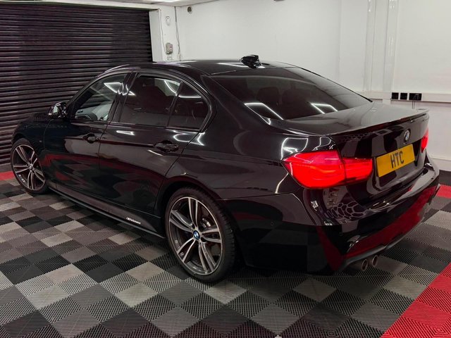 View our BMW 3 SERIES
