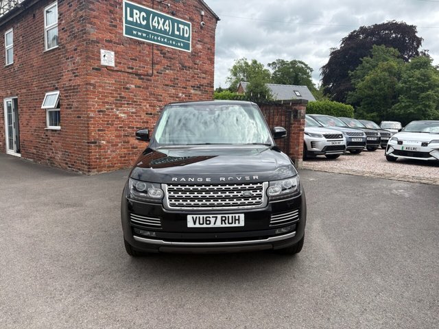 View our LAND ROVER RANGE ROVER