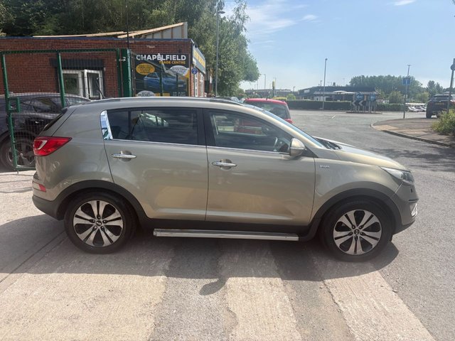 View our KIA SPORTAGE