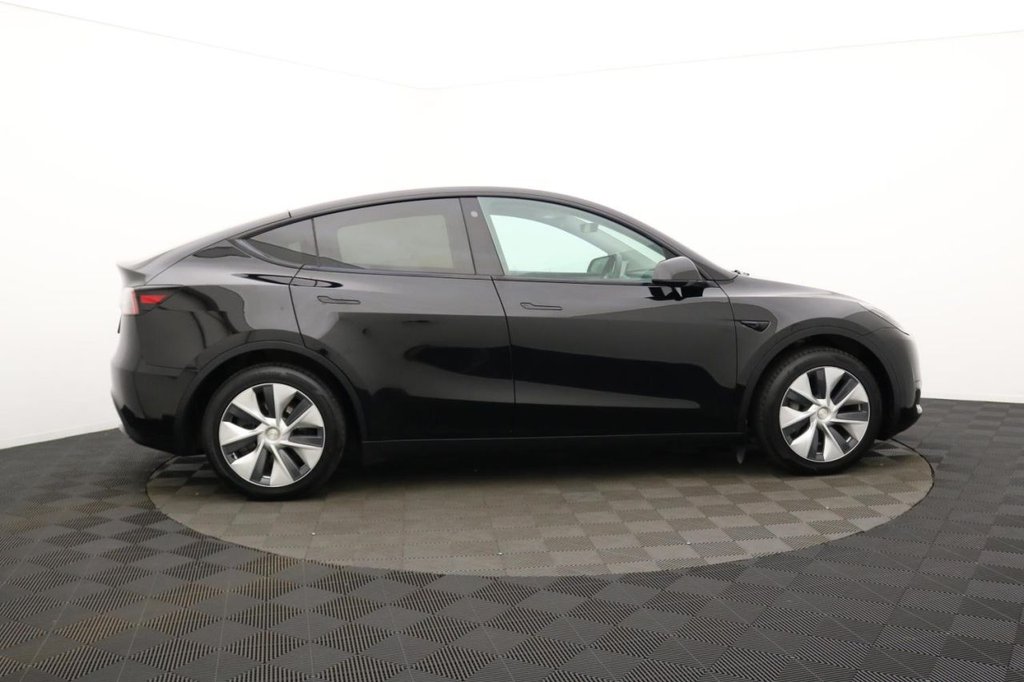 USED 2022 72 TESLA MODEL Y SUV 5dr Electric Auto RWD (346 ps) Pan Roof, Sat Nav, Camera