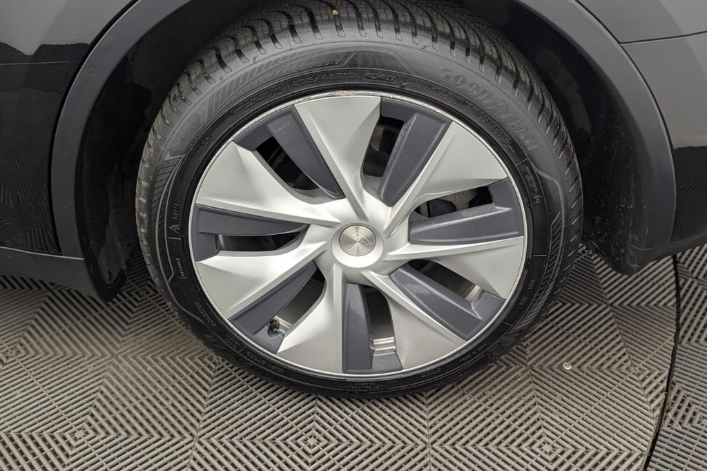 USED 2022 72 TESLA MODEL Y SUV 5dr Electric Auto RWD (346 ps) Pan Roof, Sat Nav, Camera