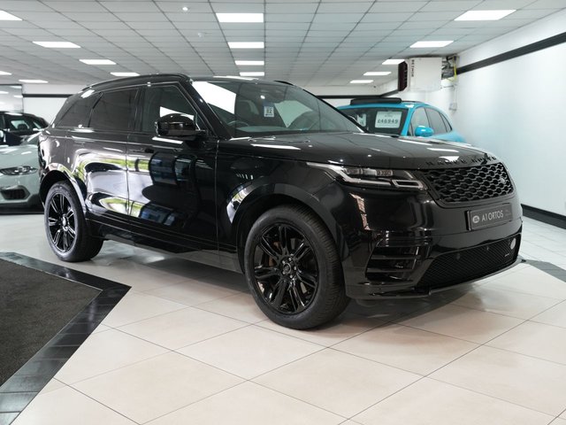 View our Land Rover Range Rover Velar 2.0 D200 MHEV R-Dynamic SE SUV 5dr Diesel Auto 4WD Euro 6 (s/s) (204 ps)