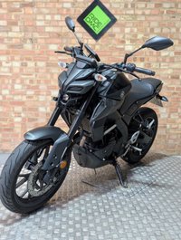 USED 2024 24 YAMAHA MT-125 LOW MILEAGE - TAIL TIDY - SCORPION EXHAUST - CAT N - LOVELY BIKE. LEARNER LEGAL - ULEZ COMPLIANT
