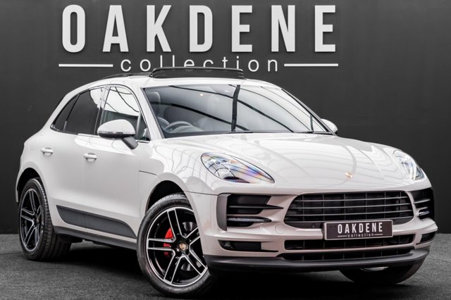 View our PORSCHE MACAN