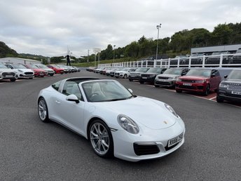2016 PORSCHE 911