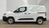 USED 2023 23 CITROEN BERLINGO White 1.2 PureTech Enterprise Pro van, 25,750 miles, Euro 6, 6-Speed manual, 8in Touchscreen, CarPlay/Android Auto, A/C, Rear sensors. Plus VAT @ 20%! * MANUAL***AIR CON**BLUETOOTH