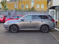 USED 2018 18 MITSUBISHI OUTLANDER 2.0h 12kWh 4h SUV 5dr Petrol Plug-in Hybrid CVT 4WD Euro 6 (s/s) (200 ps) Comprehensive Service History  |  Only 2 Owners From Brand New  |  Set of 2 Keys
