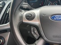 USED 2011 11 FORD FOCUS 1.6 Titanium Euro 5 5dr 2 KEY-LONG MOT-SERVICE HISTORY