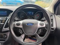USED 2011 11 FORD FOCUS 1.6 Titanium Euro 5 5dr 2 KEY-LONG MOT-SERVICE HISTORY