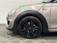 USED 2017 17 MINI HATCH 2.0 Cooper S Hatchback 3dr Petrol Auto Euro 6 (s/s) (192 ps) Auto|HugeSpec|HeatedSeats|JCWSportPack|FinanceAvailable