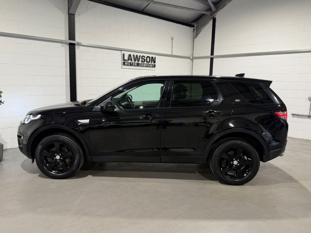 USED 2018 18 LAND ROVER DISCOVERY SPORT 2.0 eD4 HSE SUV 5dr Diesel Manual Euro 6 (s/s) (5 Seat) (150 ps) 