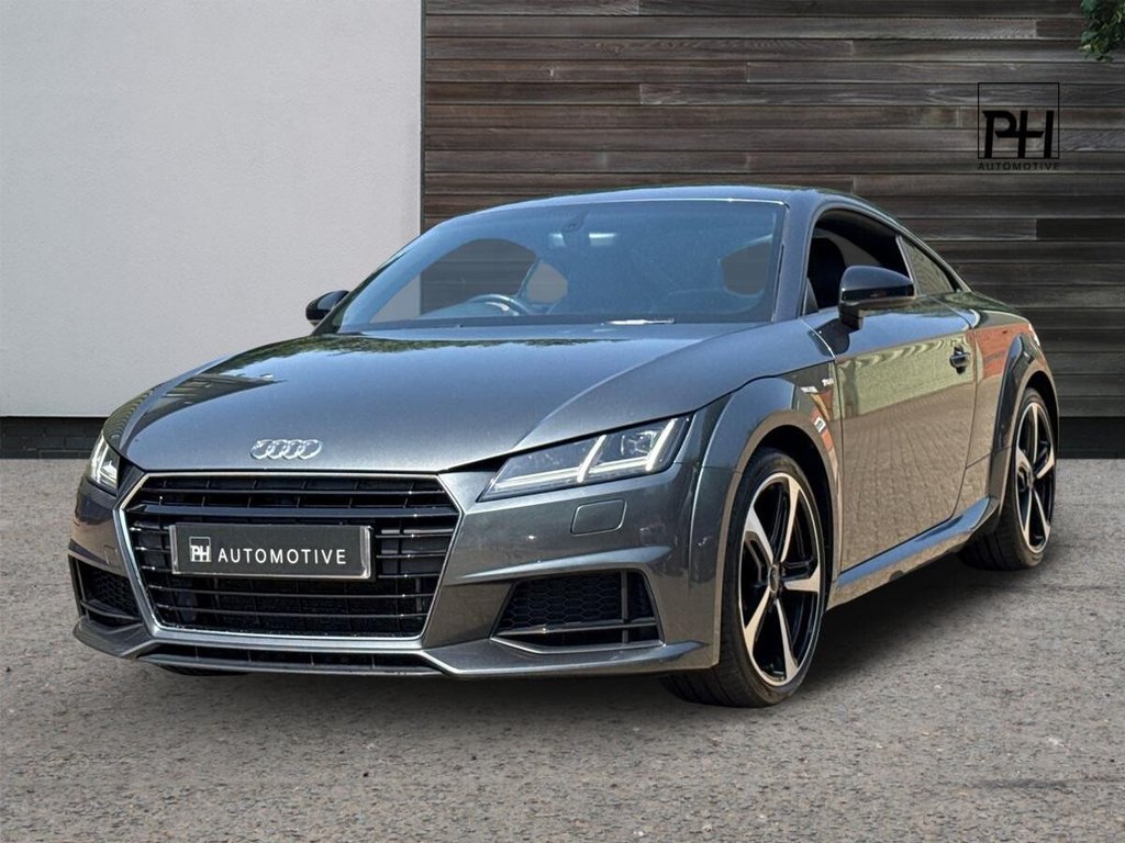 USED 2017 17 AUDI TT 2.0 TDI ultra Black Edition Coupe 3dr Diesel Manual Euro 6 (s/s) (184 ps) BANG & OLUFSEN