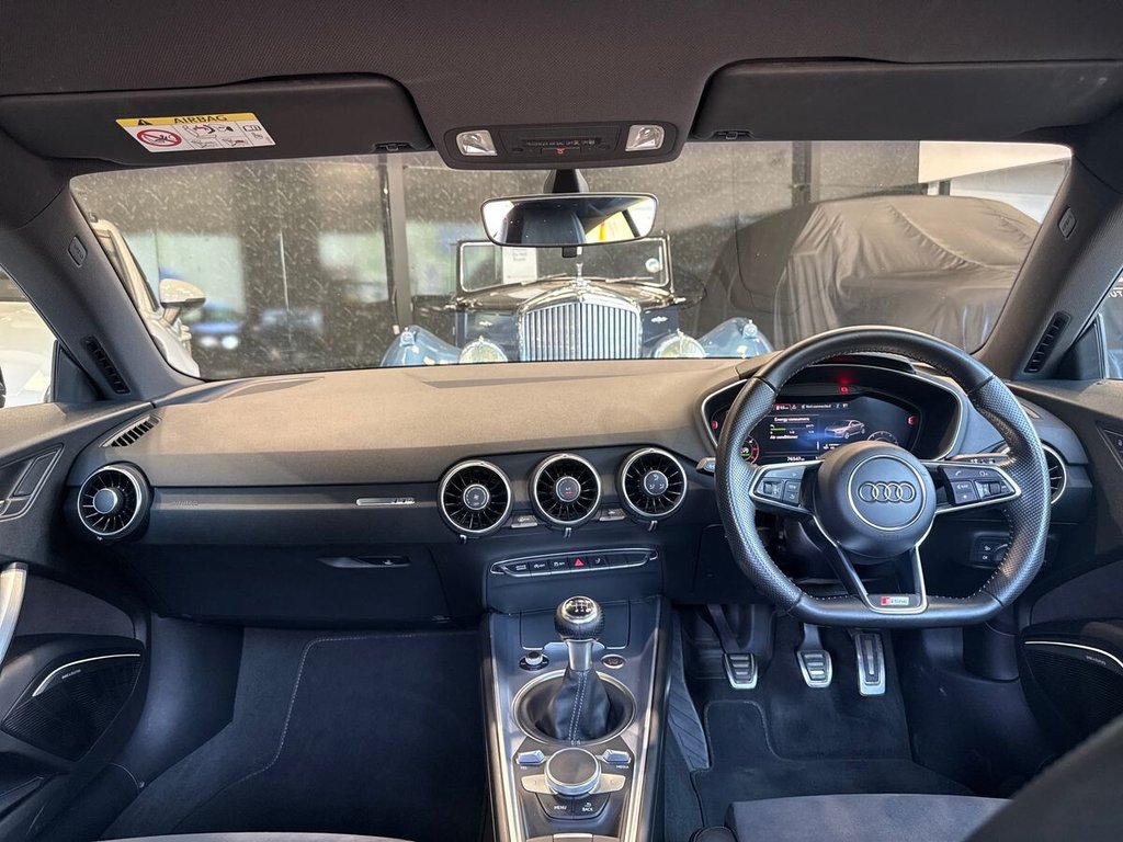 USED 2017 17 AUDI TT 2.0 TDI ultra Black Edition Coupe 3dr Diesel Manual Euro 6 (s/s) (184 ps) BANG & OLUFSEN