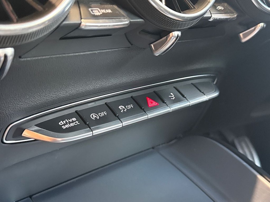 USED 2017 17 AUDI TT 2.0 TDI ultra Black Edition Coupe 3dr Diesel Manual Euro 6 (s/s) (184 ps) BANG & OLUFSEN