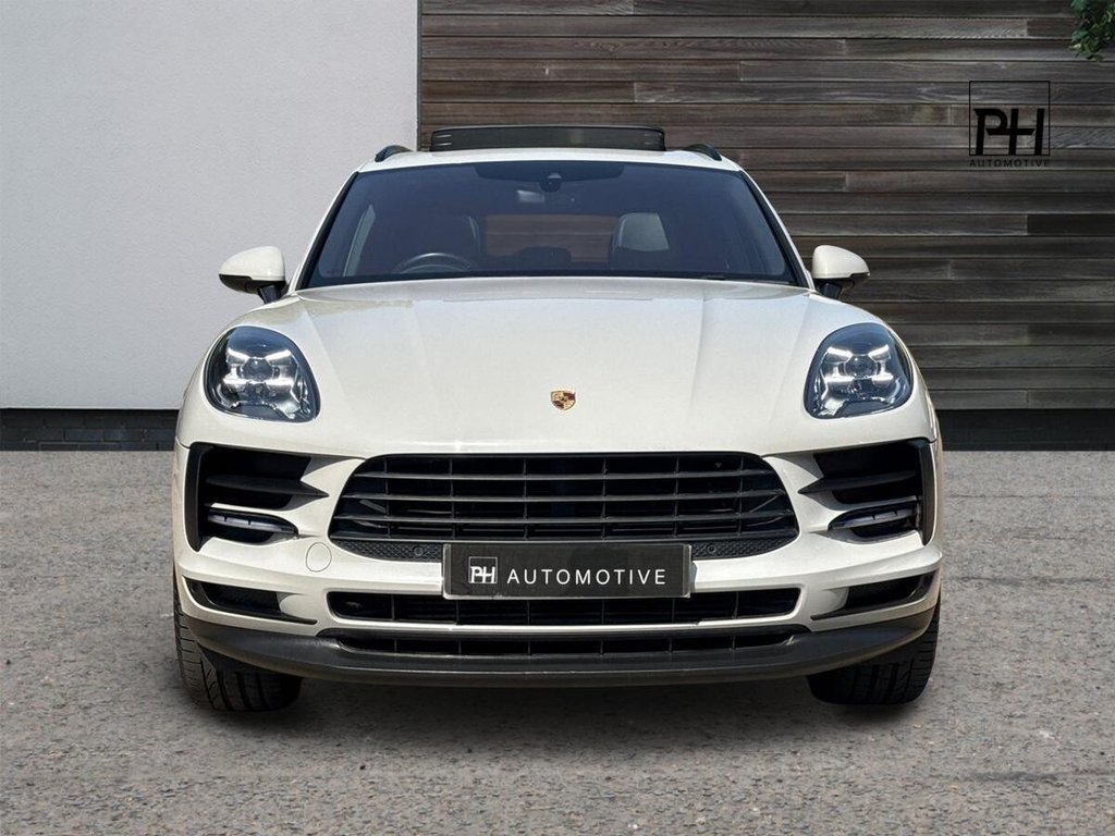 USED 2018 68 PORSCHE MACAN 2.0T SUV 5dr Petrol PDK 4WD Euro 6 (s/s) (245 ps) BOSE|PAN ROOF|14 WAY SEATS
