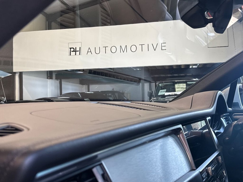USED 2018 68 PORSCHE MACAN 2.0T SUV 5dr Petrol PDK 4WD Euro 6 (s/s) (245 ps) BOSE|PAN ROOF|14 WAY SEATS