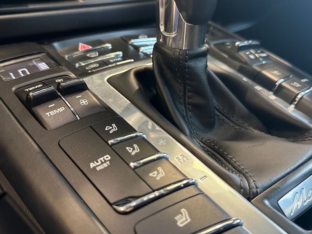 USED 2018 68 PORSCHE MACAN 2.0T SUV 5dr Petrol PDK 4WD Euro 6 (s/s) (245 ps) BOSE|PAN ROOF|14 WAY SEATS