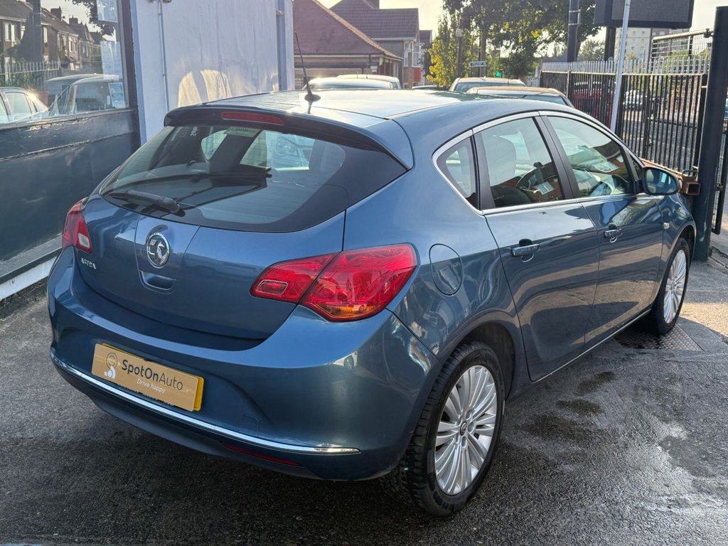 USED 2014 14 VAUXHALL ASTRA 1.4 16v Excite Hatchback 5dr Petrol Manual Euro 5 (100 ps) FULL SERVICE HISTORY + CRUISE