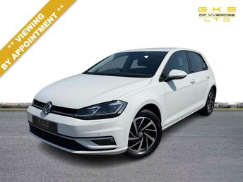 View our VOLKSWAGEN GOLF
