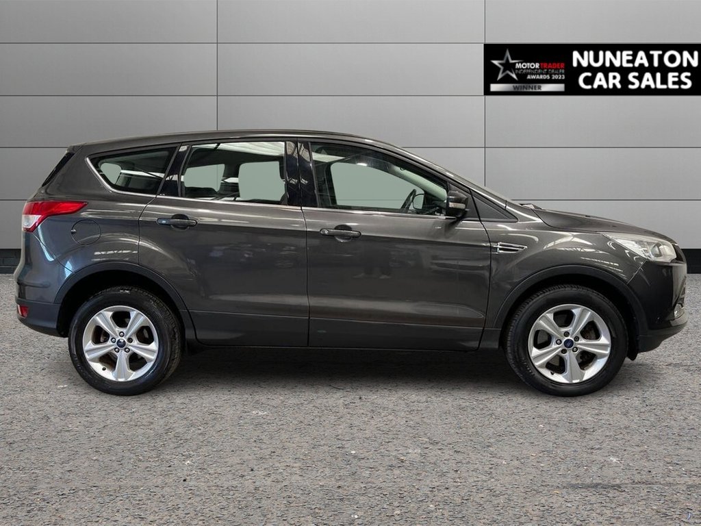 USED 2015 15 FORD KUGA 2.0 TDCi Zetec SUV 5dr Diesel Manual 2WD Euro 6 (s/s) (150 ps) CD / DAB