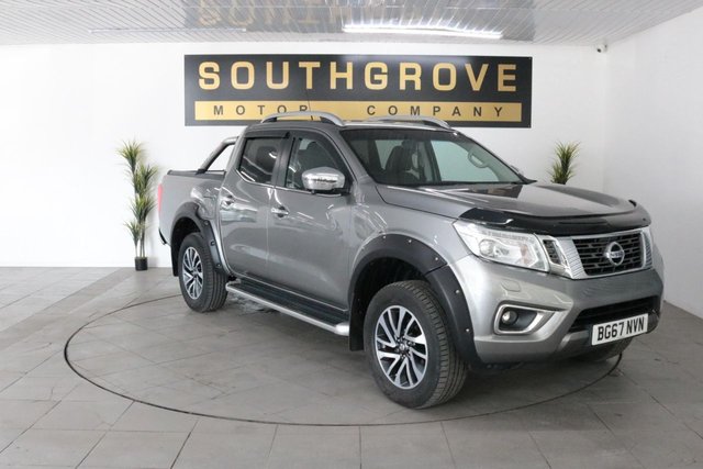 2017 NISSAN NAVARA