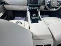 USED 2017 17 JAGUAR XE 2.0i Prestige Saloon 4dr Petrol Auto Euro 6 (s/s) (200 ps) 