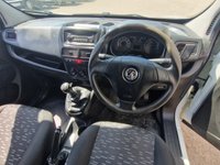 USED 2016 16 VAUXHALL COMBO 1.3 CDTi 2300 ecoFLEX 16v Panel Van 3dr Diesel Manual FWD L2 H1 (s/s) (129 g/km, 89 bhp) 