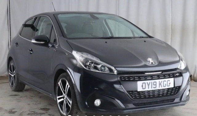 View our PEUGEOT 208
