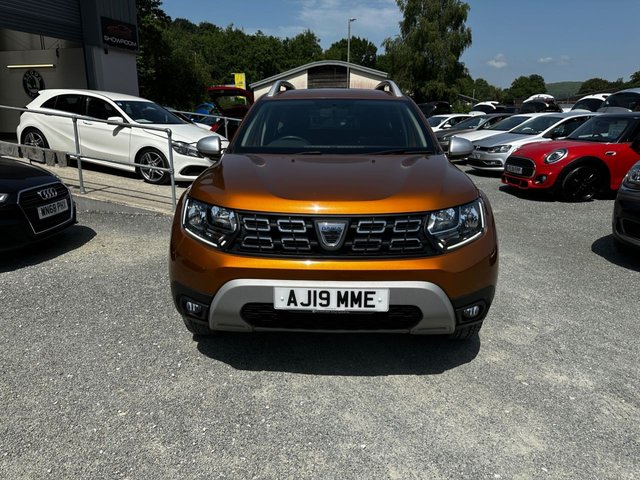 View our DACIA DUSTER