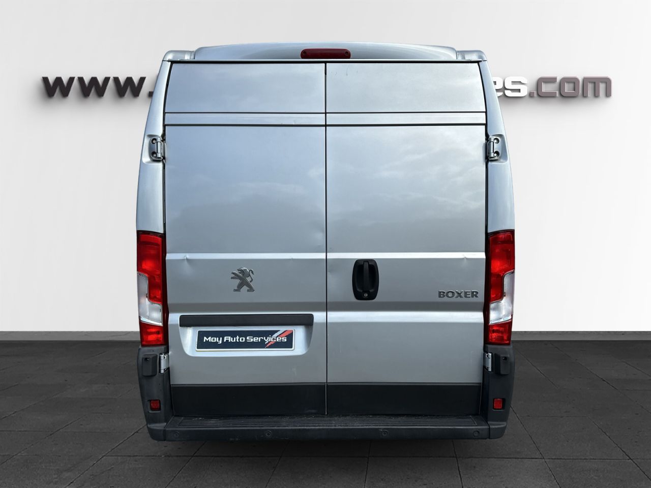 2019 PEUGEOT BOXER 2.0 BlueHDi 335 Professional Panel Van 5dr Diesel Manual L2 H2 Euro 6 (130 - vehicle photo 6 for sale on PureCar