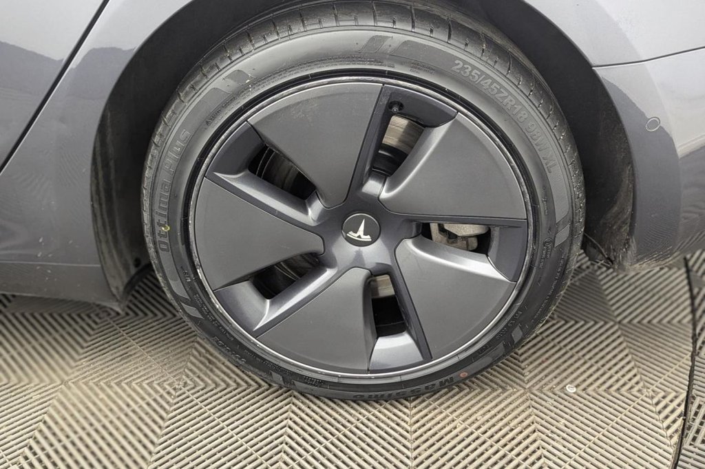 USED 2021 71 TESLA Model 3 (Dual Motor) Long Range Saloon 4dr Electric Auto 4WDE (346 ps) 4x4, Pan Roof, Camera