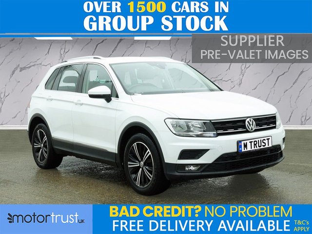 View our Volkswagen Tiguan 2.0 TDI SE Navigation SUV 5dr Diesel DSG Euro 6 (s/s) (150 ps)