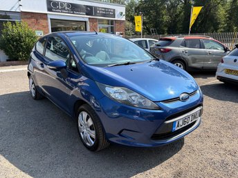 2011 FORD FIESTA