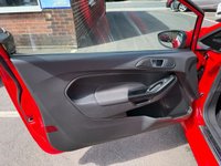 USED 2013 63 FORD FIESTA 1.0T EcoBoost Zetec S Hatchback 3dr Petrol Manual Euro 5 (s/s) (125 ps) ** LOW TAX** **LOW INSURANCE**