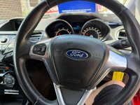 USED 2013 63 FORD FIESTA 1.0T EcoBoost Zetec S Hatchback 3dr Petrol Manual Euro 5 (s/s) (125 ps) ** LOW TAX** **LOW INSURANCE**