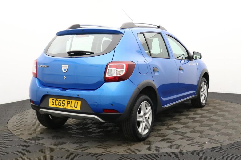 USED 2015 65 DACIA SANDERO STEPWAY 1.5 dCi Laureate Hatchback 5dr Diesel Manual Euro 6 (s/s) (90 ps) Sat Nav, Sensors, Cruise