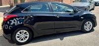 USED 2015 15 HYUNDAI I30 1.6 CRDi Blue Drive SE Hatchback 5dr Diesel Manual Euro 6 (s/s) (110 ps) 