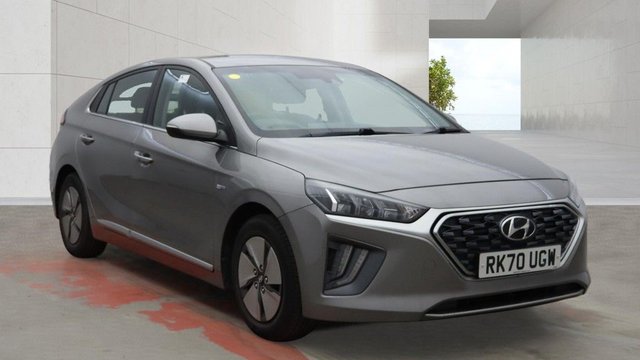 View our Hyundai Ioniq 1.6 h-GDi Premium Hatchback 5dr Petrol Hybrid DCT Euro 6 (s/s) (141 ps)