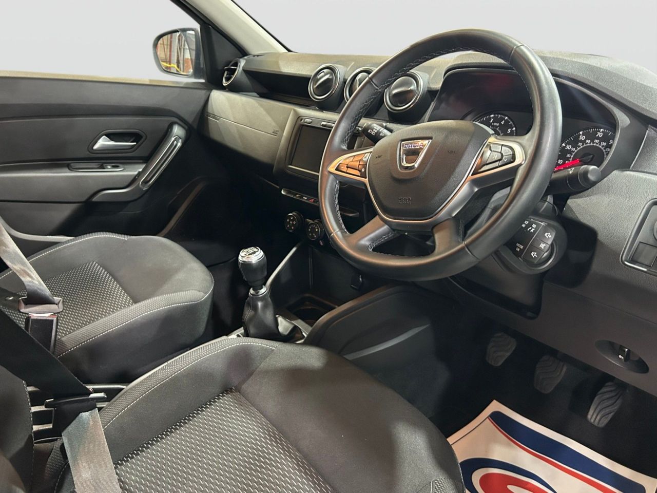2021 71 DACIA DUSTER