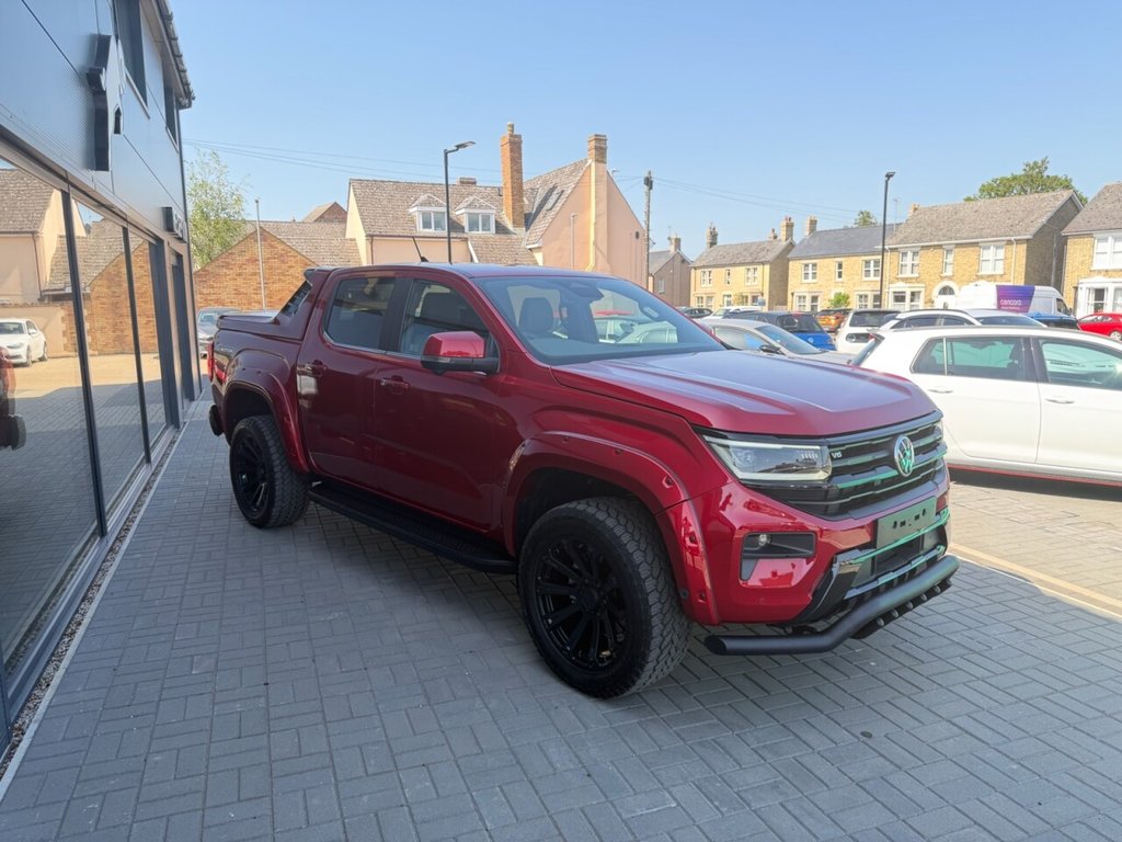 USED 2024 74 VOLKSWAGEN AMAROK 3.0 TDI V6 Style Pickup Double Cab 4dr Diesel Auto 4Motion Euro 6 (s/s) (240 ps) STYLE PREMIUM. Only 4000 miles