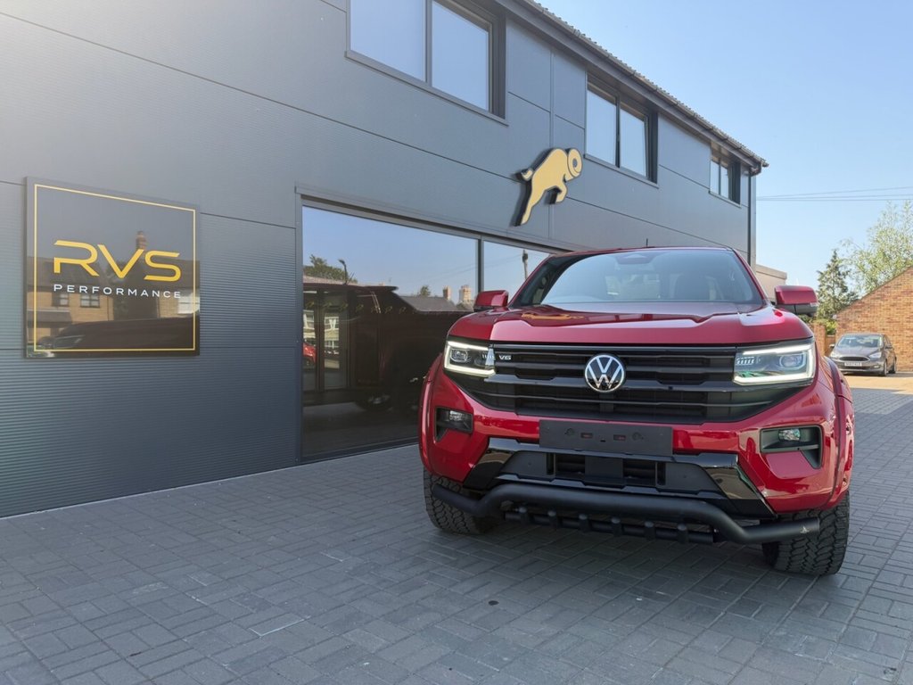 USED 2024 74 VOLKSWAGEN AMAROK 3.0 TDI V6 Style Pickup Double Cab 4dr Diesel Auto 4Motion Euro 6 (s/s) (240 ps) STYLE PREMIUM. Only 4000 miles